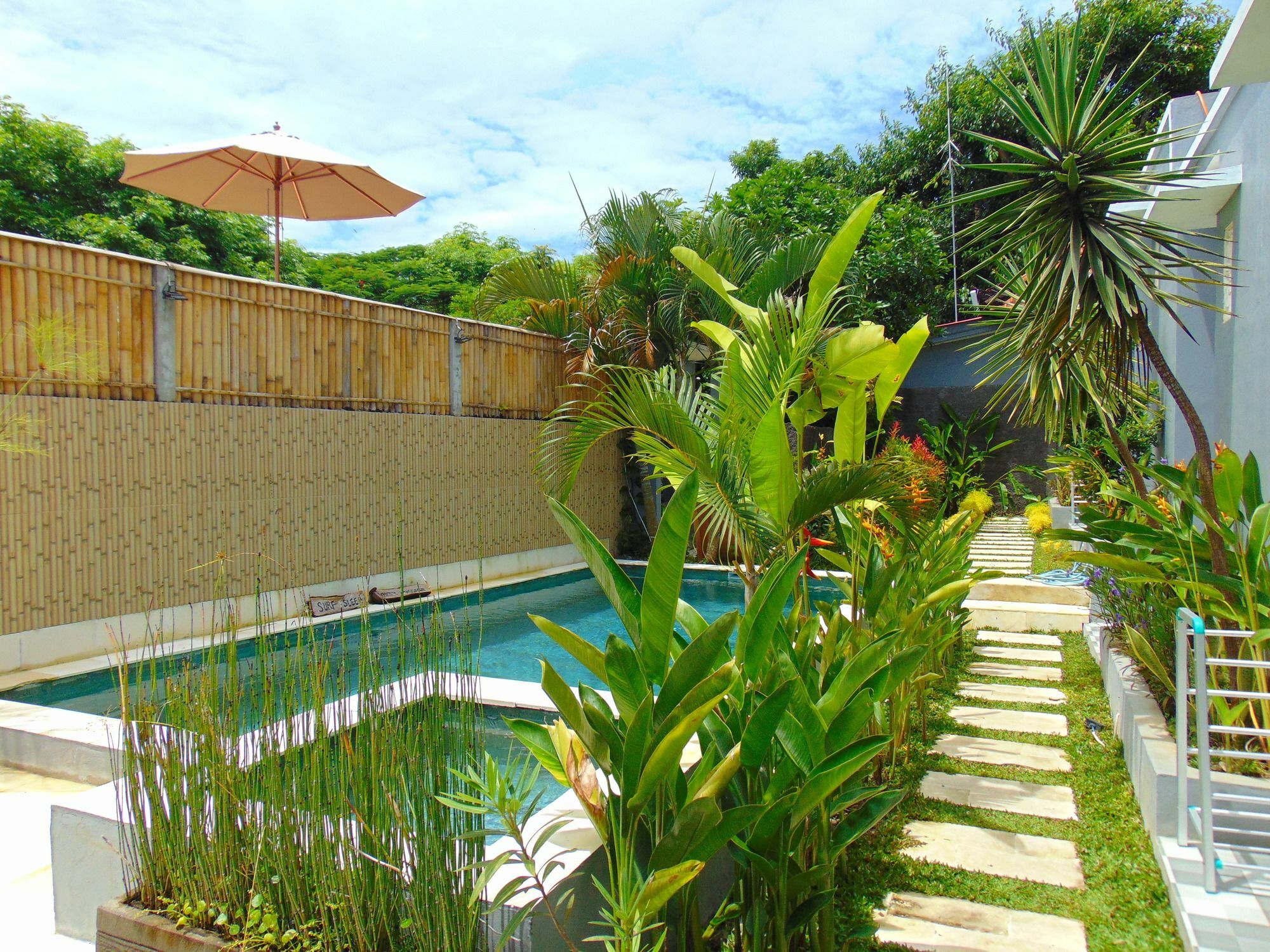 Uluwatu Batu Kandik Homestay (Adults Only) מראה חיצוני תמונה